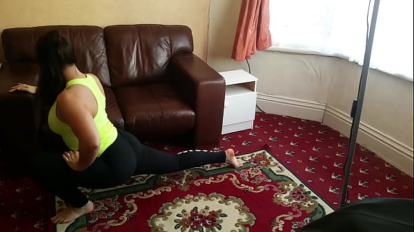 Dainty Abbie Huge Booty Workout In Tight Pants Leggings Sports Wear