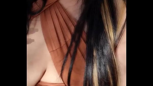 Mi Jefa Ninfomana Me Envio Video Intimo Por Error