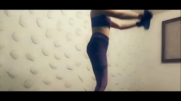 Llegando Al Gym Me Puse Caliente Y Humeda