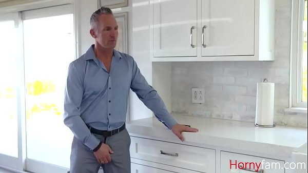 Late For Dinner But Stepkid Feeds Me- Jade Nile