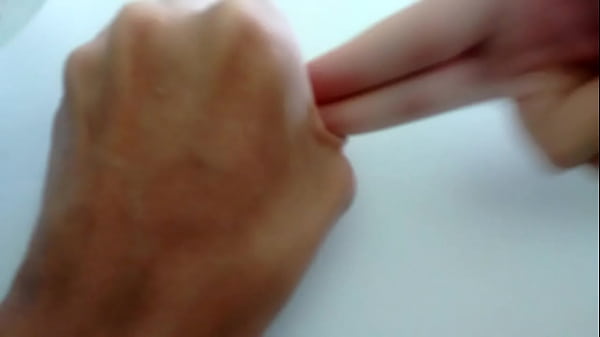 Swettie Hands With Alluring Sounds