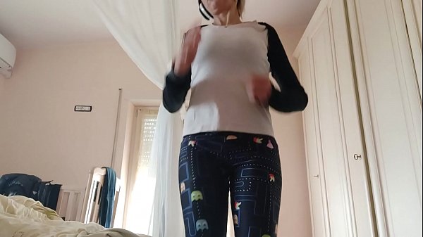 Quarantine2010 For Covid19: Home Fitness Seductive Sweatin Exercises