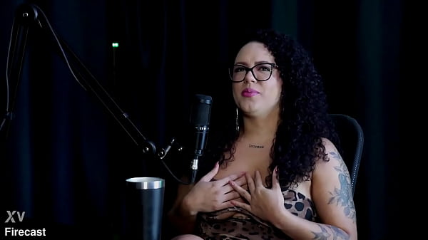 Melhores Momentos De Brunna Cute No Fire Cast Com Baby Fire - (Watch On: Sheer/Red)