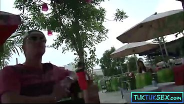 Unscripted Thai STEPMOM Picked Up In A Cafe And Taken To Hotel For Sex