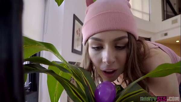 Alex Blake, Lily Adams Nasty Sis Gets Inside Load Ambush