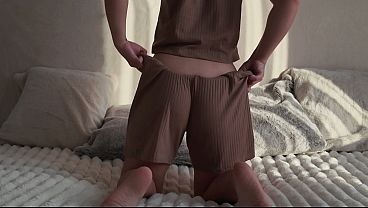 Solo Jerking Off With Her Teases After A Naughty Date