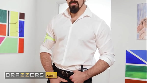BRAZZERS - It's Hard For Evie Rees To Serve The Rules About Not Touching The Art When There Is A Thick Shaft Hanging