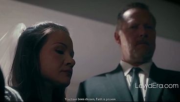 First Spouse Kisses My New Wifes Cunt Ready For Me