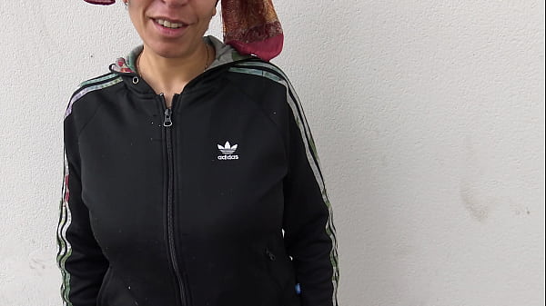 An Aroused Turkish Muslim Cuckold Wifey In Germany Has Sex With A Stranger During Her Lunchbreak !!!