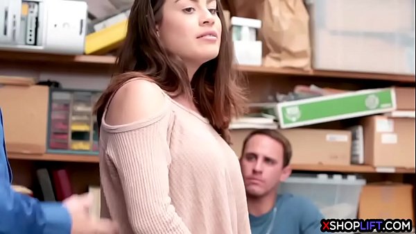Angry Boyfriend Chastised A Babe Cutie For Stealing
