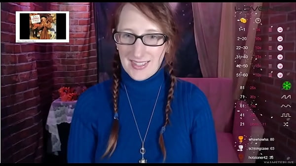 Nice Stepmom Reveal Her Blue Open From Bra From VS