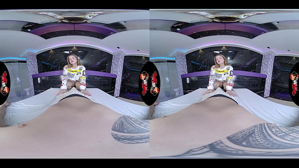 VRLatina - Huge Tit Curvy Latina Nailing VR Experience
