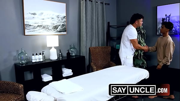 From Sore Back To Sore Cheeks: Maverick Gets The Unscripted Treatment From Tanner -A Deep Cock Massage