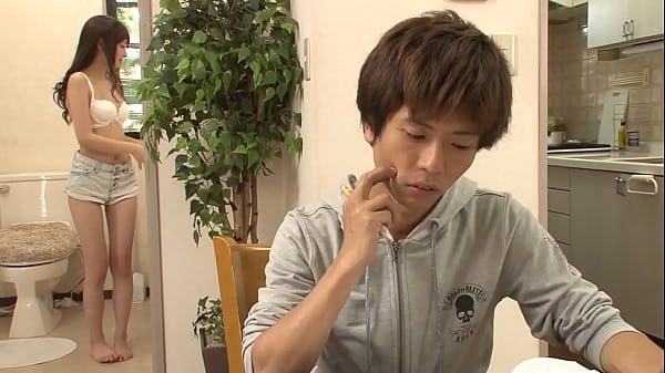 女っ気がない僕を小バカにするかのように人目を憚らず僕を誘惑してくる小悪魔娘！ヤッてる自分に興奮したのか、しまいには「おま○こくぱぁー」して…パート2
