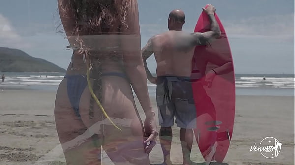 Encontrei Meu Vizinho Na Praia E Chamei O Coroa Pra Me Comer Em Casa - Gozada Na Buceta - Venusss Model