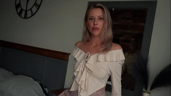 I Was Turned On By My Stepsister's Short Skirt And I Passed My Cock With Her