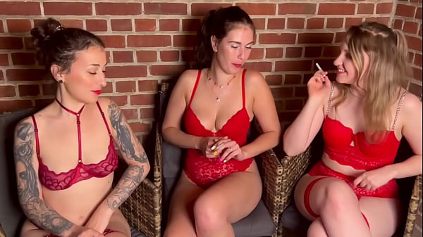 French Pegging – Red-hot Dominas And Sissy Reduced To A Human Ashtray