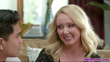 Sadie Summers Showcases Lazy Stepson How To Please A Lady
