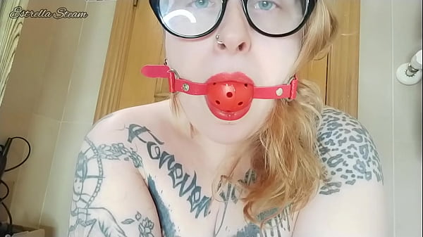 Deepthroat And A Lot Of Saliva