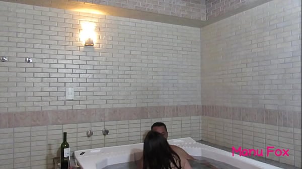 Casal Badarox Transando Na Hidro - Manu Fox E Rubens Badaró
