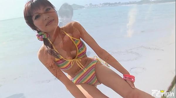 Thin Japanese Chick Appreciates Having A Photoshoot On The Beach