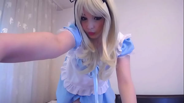 Alice In Wonderland Nice Slit Masturbation