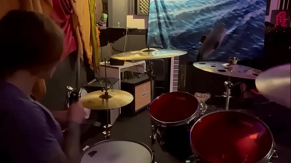 Felicity Feline Drumming In Her Lockout