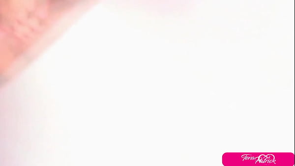 Stacked Dolls Tera Patrick & Savanna Samson Work Some Colossal Dildos!