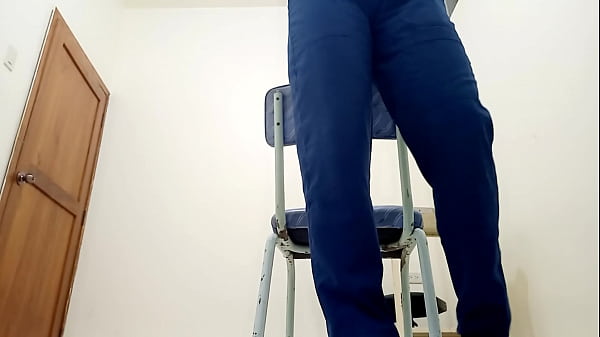 Reto Cumplido!! Me Masturbo En El Cuarto De Mi Jefe