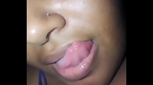 Amiga Safada Seduzindo Pelo Zap