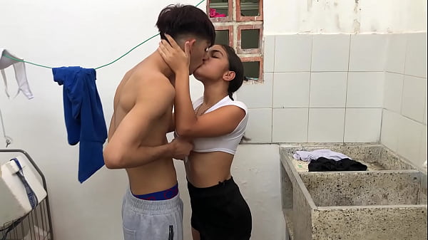Le Lleno De Leche El Culo A Mi HERMANASTRA MORENA DE GRAN CULO- Ella Me Dijo Que Queria Leche Dentro De Su APRETADO COÑO Moreno - PORNO EN ESPANOL