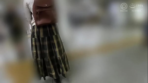 出演：鈴村あいり　ねっちょりセックスに溺れる文系女子。粘着性高湿度サイレントセックス 女の悦びを知った彼女がセックスにハマっていくのに時間はかからなかったの高画質フル動画はURLをコピペで⇛https://is.gd/xITkJc