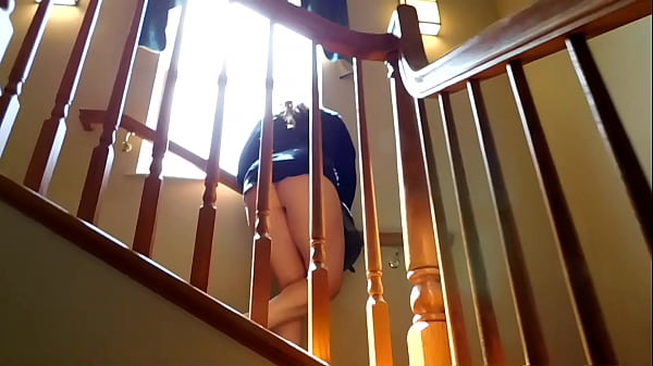 Daring Exhibitionist - Bottomless In Public