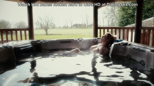 Stunning HOTWIFE Smashes Husband In The Outdoor Jacuzzi