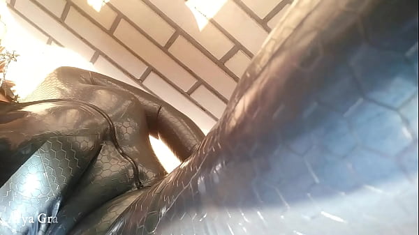 Sizzling In Latex Home Selfie Phone Rubber Catsuit Video