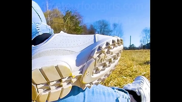Shoeplay Dipping Hottie Slides Out Of Her Sweaty Stinky Nylons Sneakers Soles Footfetish Clip Video Sole Toe