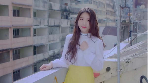 Worship & Live (LOONA 1/3)