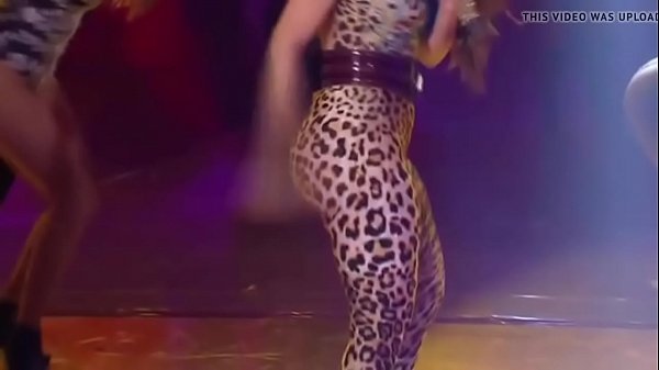 Anitta Gostosa Legging De Oncinha No Esquenta