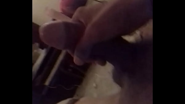 Hola Soy Nuevo Y Busco Amigas Y Amigos