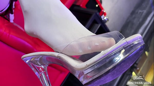 Queen In White Nylon Thigh-high Socks Dangles Shoe On Her Tootsie