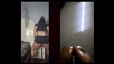 Danabarzagli - Estrenando Juguetito Con Un Rico Butt Sex