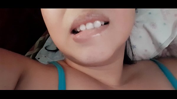 A Falta De Verga ME COMO LA BANANA..... NECESITO QUIEN ME DE BANANA