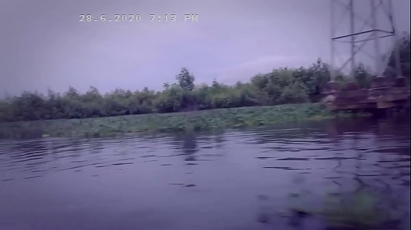 Nigerian Porn Stars Had Good Time In Public Boat Somewhere In Africa - Nigerian Couple - NOLLYPORN