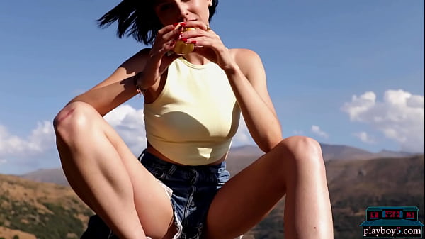 Spanish Perky Tits Model Sophia Sohnel Gets Stripped Outdoor In The Mountains