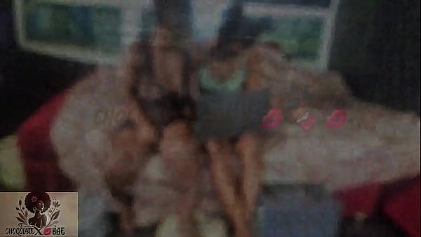 Enticing My Giant Backside Midget Stepsister By Exposing Her Lesbian Porn On Xvideos!!