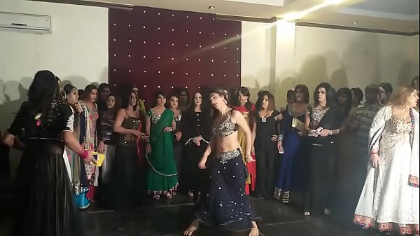 Jiya Khan Mujra Dance - YouTube.MKV