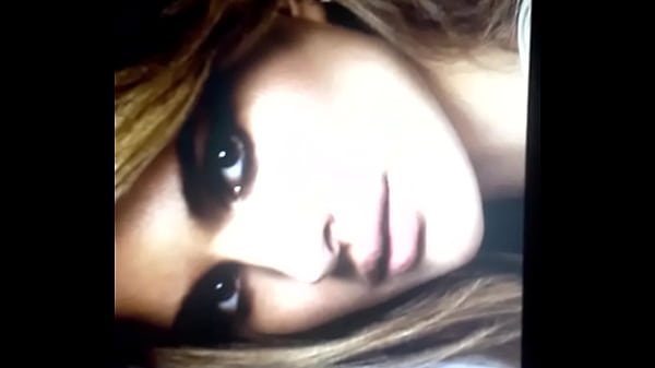 NATALIE PORTMAN SPOOGE TRIBUTE