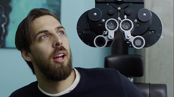 Giant Grande - Eye Doctor