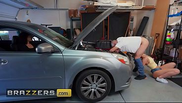 The NEW Stuck!? Jenna Madison / Brazzers/ Enter XVPROMO On Official Site For Discount