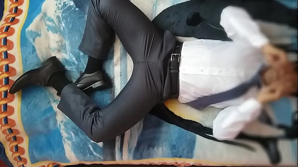 Webcam Suited Bulge Play 03